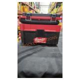 Milwaukee M18 2.5gal. Wet/Dry Vacuum