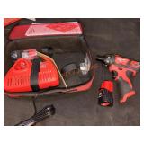 Milwaukee M12 1/4" Hex Screwdriver Kit