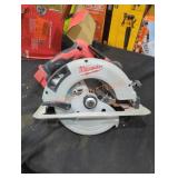 Milwaukee M18 7-1/4" circular saw