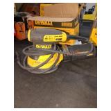 DeWalt 5" Variable Speed Random Orbit Sander