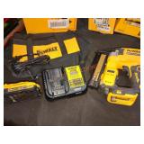DeWalt 20V 23Ga Pin Nailer Kit