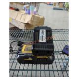 DeWalt 20v 10 ah battery and charger