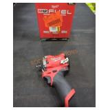 Milwaukee M12 3/8" Stubby Impact Wrench