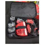 Milwaukee M12 installation drill/driver kit