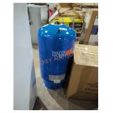 Water works 20 gal press water tank