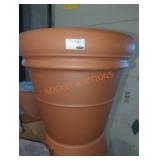 1 Pennington 18.5" heavy pot