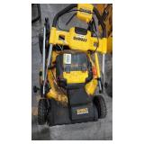 Dewalt 2x20v Self Drive Lawnmower