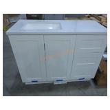 Glacier Bay 37"W x 19"D x 35"H Single Sink Vanity