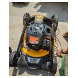 DeWalt 21" gas powered push mower