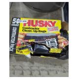 Husky contractor clean up 42 gal bags