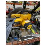 DeWalt 10" Compound Miter Saw