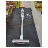 Black+Decker Stick Vacuum, Missing Cannister