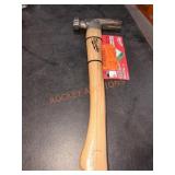 Milwaukee Hickory Hammer 19oz.