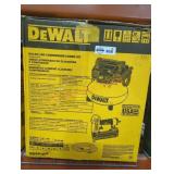DeWalt 6Gal. Air Compressor/ Nailer Combo Kit
