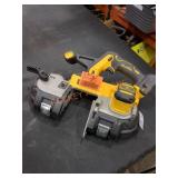 DeWalt 3 3/8" Band Saw