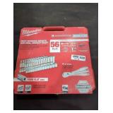 Milwaukee 3/8" Ratchet & Sockets Set