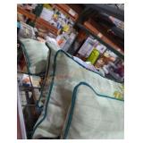 4 truck pillows