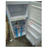 Vissani Mini fridge