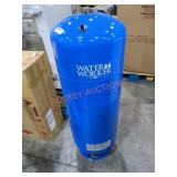 Water Worker 32 Gallon Well Tank