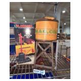 Lionel Mail Pickup Set & Playmobil Water Tower