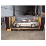 Maisto 1998 Corvette Convertible Model Car