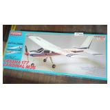 Kyosho Cessna 177 Cardinal M36 Plane Model Kit