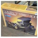 Monogram golden tea Street rod 1/8 scale model