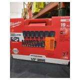 Milwaukee 19pc 1/2" Drive Impact Socket Kit