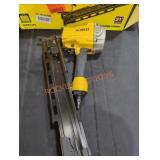 DeWalt 21ï¿½ Plastic Round Head Framing Nailer