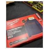 Milwaukee Large  Heated Jacket Kit