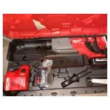 Milwaukee M18 1-1/4" SDS Plus Rotary Hammer Kit