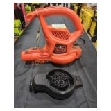 Black and Decker 12 AMP 250 MPH 400 CFM Corded