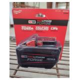 Milwaukee M18 12 ah battery