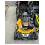 DeWalt 21" gas powered push mower