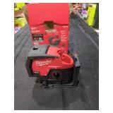 Milwaukee M12 Green Laser Cross Line & Plumb