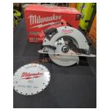 Milwaukee M18 7-1/4" Circular Saw
