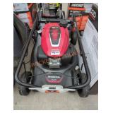Honda gas powered 21" push mower