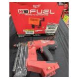 Milwaukee M18 18GA Brad Nailer