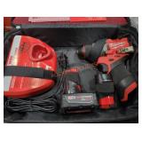 Milwaukee M12 1/2" hammer drill/driver kit