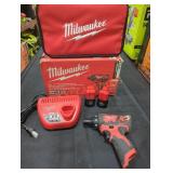 Milwaukee M12 1/4" Hex Screwdriver Kit