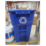 50Gal. Blue Recycling Bin MISSING LID
