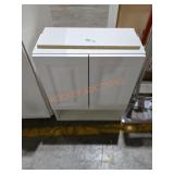 21" x 8" x 25" Cabinet