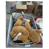 Stuffed Animal & Household Tote Lot
