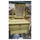 Vintage jewelry Box mini dresser needs repaired