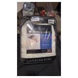 12 Pound London Dog Weighted Blanket