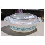 Vintage Pyrex bluebird pattern casserole dish
