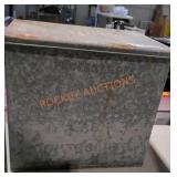 Vintage dietrichs dairy box