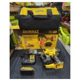 DeWalt 20V 15ï¿½ Roofing Nailer Kit