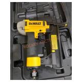 DeWalt 18GA Finish Stapler