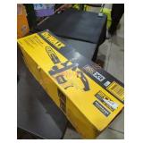 DeWalt 20v 12" compact chainsaw
